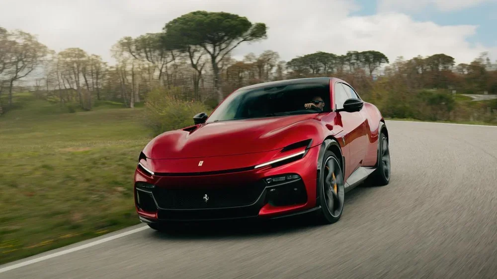 Ferrari Purosangue Handling Speciale